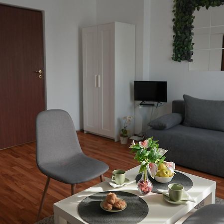 Victoria Avenue Apartments Bukares Bagian luar foto
