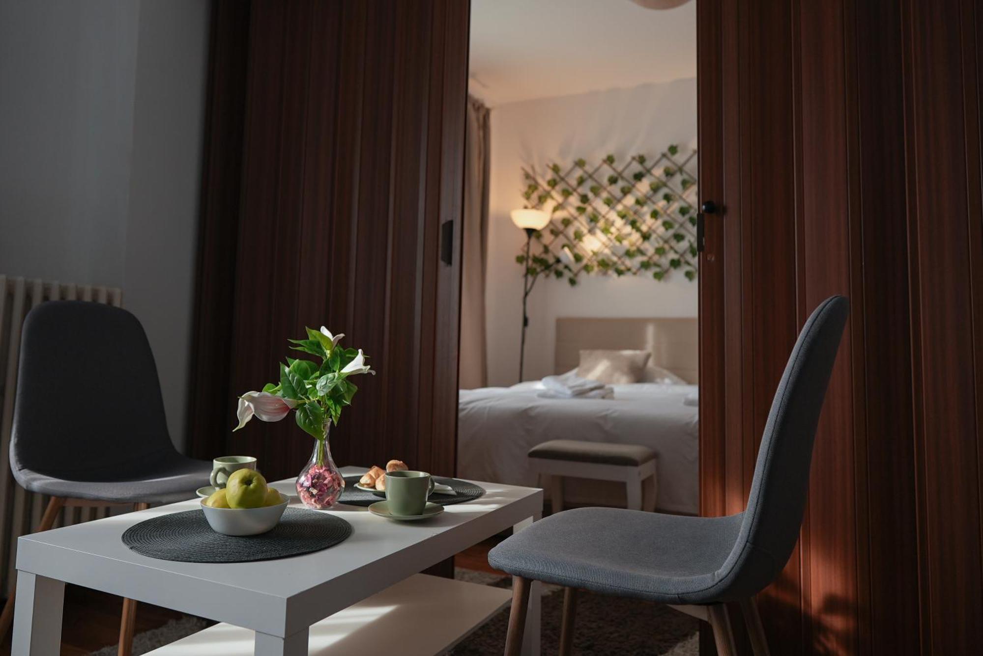 Victoria Avenue Apartments Bukares Bagian luar foto